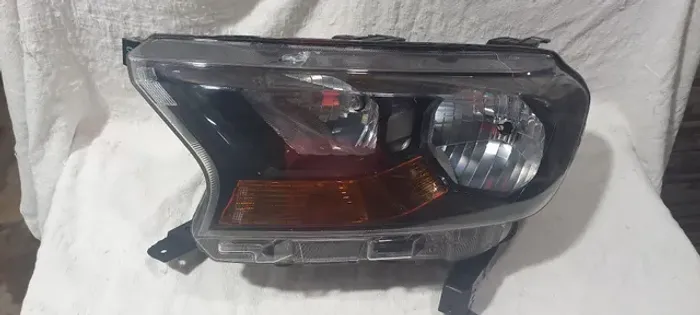 Farol ranger máscara negra 17/20 Drl Tyc LE 