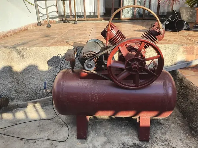 Compressor