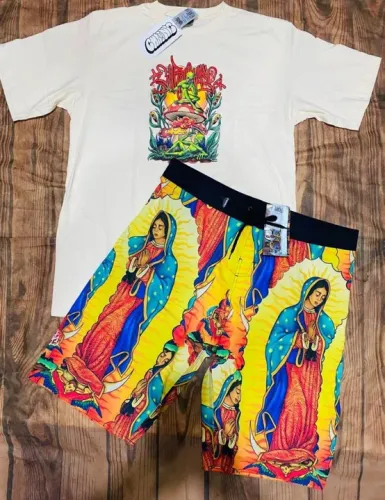 Conjunto de Roupas - Camiseta e Bermuda Havaiana