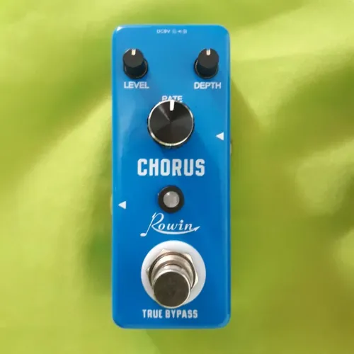 Pedal Chorus Rowin p Guitarra - Novo