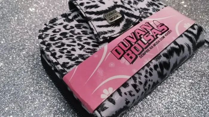 Carteira Feminina Duvan Bolsas - Cor Preta E Branca