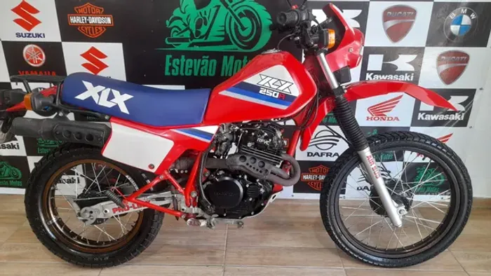 XLX 250R 87 VERMELHA RARIDADE!!!!