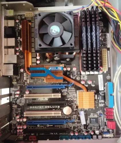 kit top placa mãe asus m4a79t deluxe + processador amd phenom ii 965 + 32 gb ddr3 1600mhz