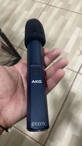 microfone condensador akg -nunca foi usado