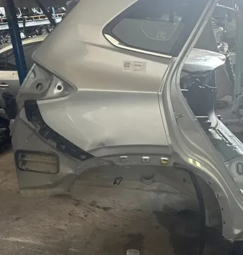  Lateral direita GM Nova Tracker 2020 2024