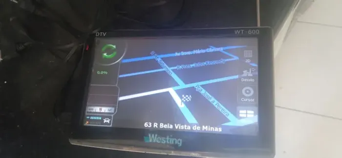 GPS com tv digital .entrada para cartão