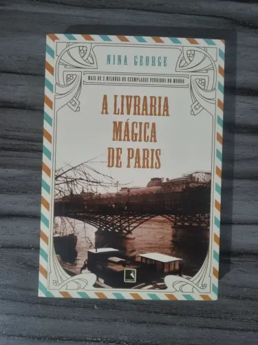 Livro A Livraria Mágica de Paris - Nina George