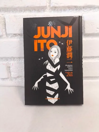 HQ Livro Contos de Horror da Mimi Junji Ito