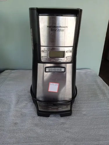 Vendo cafeteira elétrica