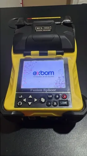 Máquina de Fusão Exbom MF0-700A + Kit Completo de Fibra