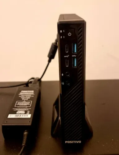 Mini PC Positivo C6400 i3 12ª Geração / 8GB RAM / SSD 256GB NVMe - Novo