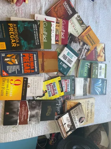 5 Bíblias de estudo Dake, Pentecostal, Thompson, Aplicação pessoal e outras