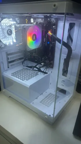 Computador Ryzen 3 3200gb 8gb Ram + Ssd + Fonte 500w 80 plus e gabinete novo