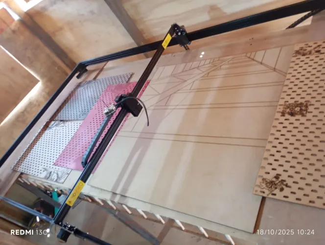 Máquina a Laser nova
