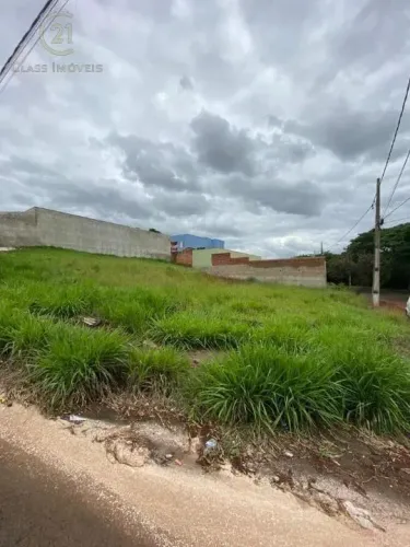Terreno à venda em Londrina, Jardim Colúmbia D, com 370 m²