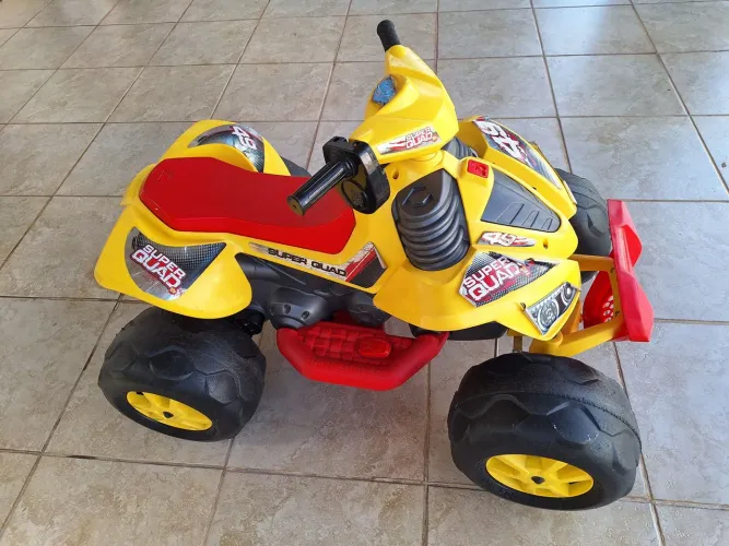 Quadriciclo Elétrico Infantil Super Quad 12v