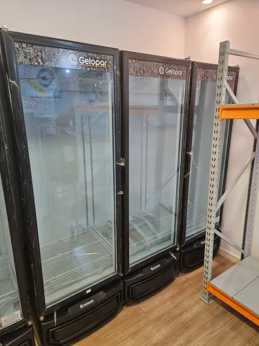 cervejeira 3 portas de 1450L Gelopar - nova a pronta entrega 