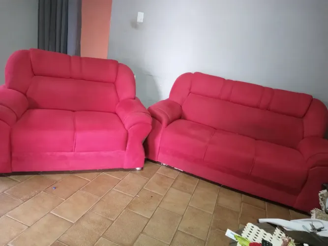 2 Sofás (vendo separado)