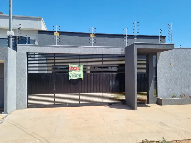 Casa alto padrão em formosa 
