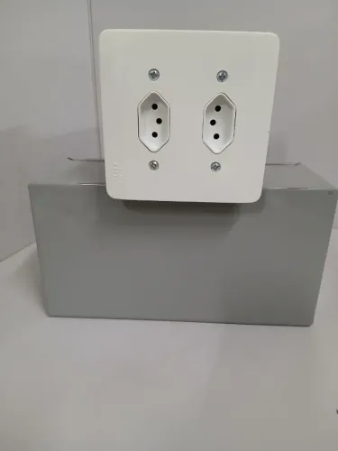 Cofre de Tomada para Embutir