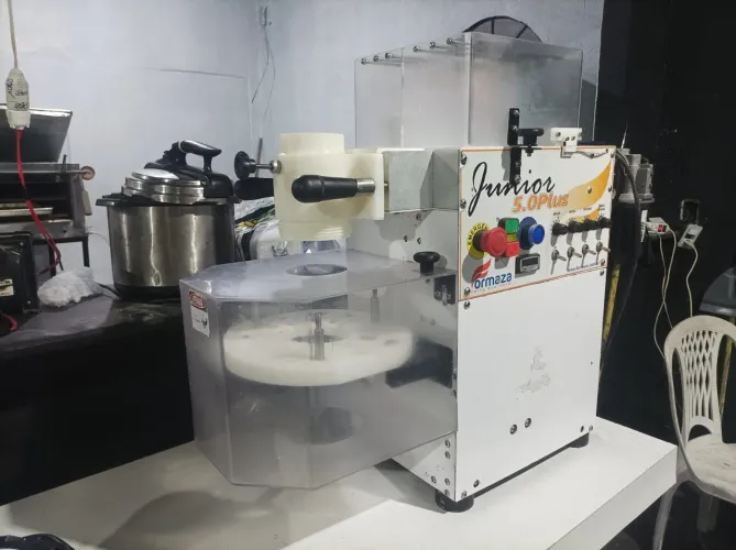 Máquina de salgados 