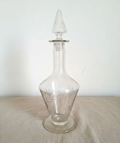 Decantador | Licoreira vintage de vidro lapidado - estilo cristal 