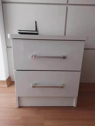Mesa de Cabeceira 2 Gavetas - Branco