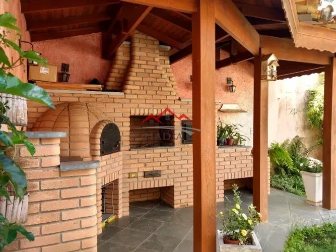 CASA A VENDA CONDOMÍNIO VILLAGGIO DI FIORI - LOUVEIRA / SP
