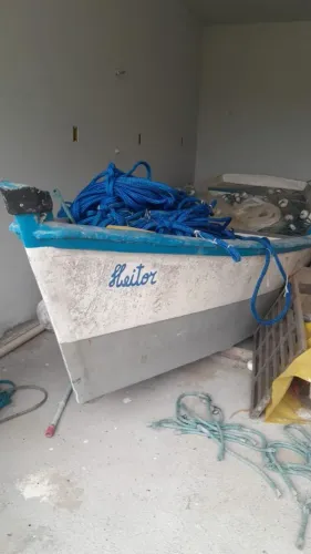 Vendo barco de 6 metros