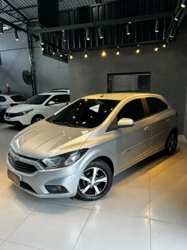 Chevrolet Onix Hatch LTZ 1.4 8V Flex Aut. 4P 2018
