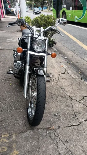Vendo ou troco shadow 750 novíssima 