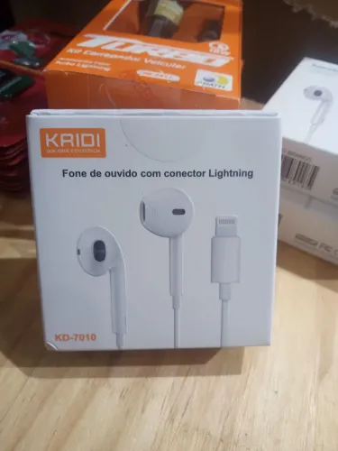 Fone de Ouvido IPhone Lightning não precisa ligar o Bluetooth KAIDI KD-7010