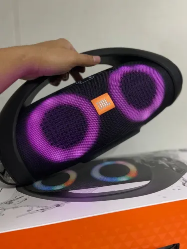 Caixa de Som Bluetooth Preto Boombox2 Portátil 03