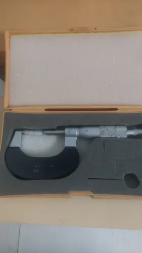 Micrometro mitutoyo de 0 a 25mm