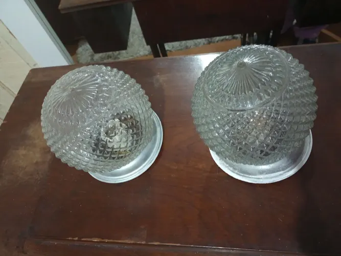 2 cúpulas de vidro para luminária