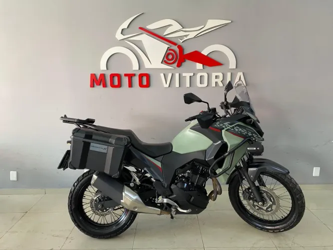 Kawasaki Versys X 300c 2023 aceito motos na troca