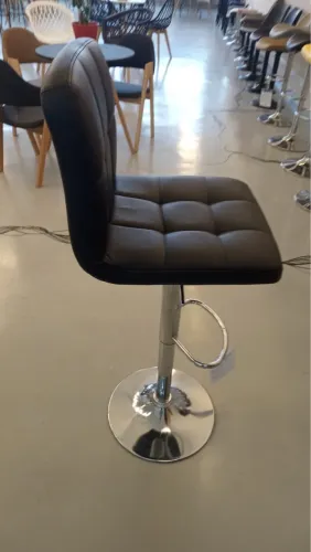 Banqueta Gomos Giratória Preta nova original compre direto do importador 