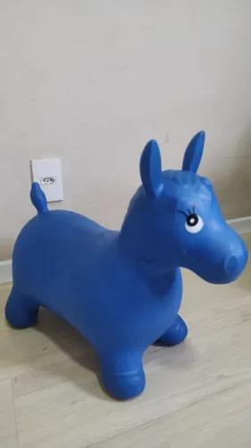 Cavalinho Pula Pula Infantil Azul - Diversão Garantida!