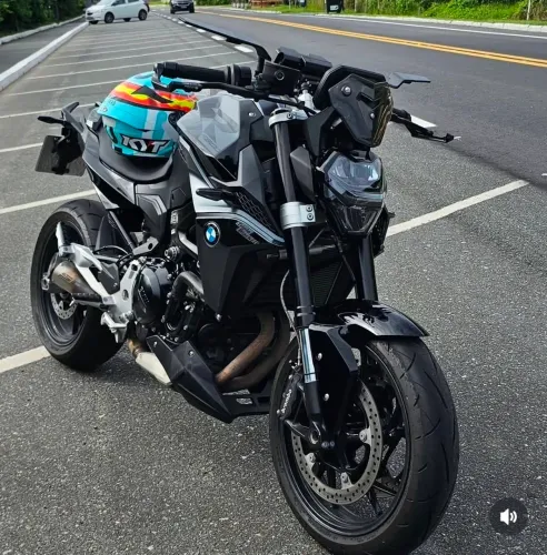 Bmw F900r