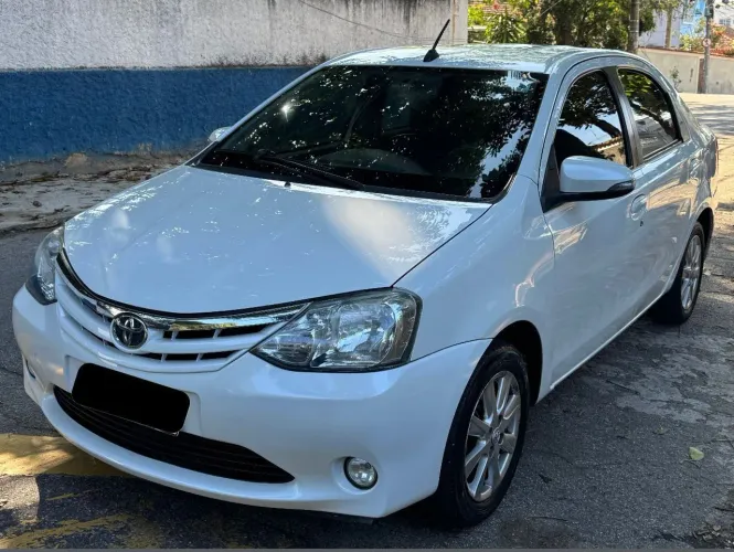 Toyota Etios XLS Sedan 1.5 Flex 16V 4P Aut. 2017