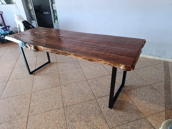 Vendo mesa rústica 