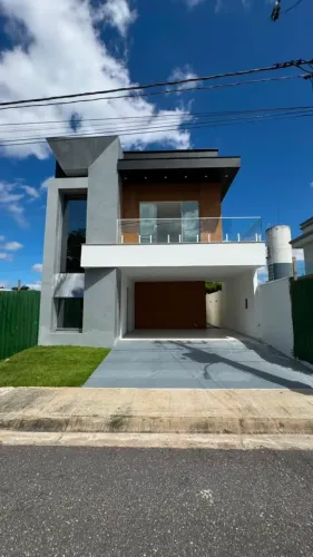 Casa Alto Padrão no Euroville | 233m² | 3 Suítes | Projeto Moderno