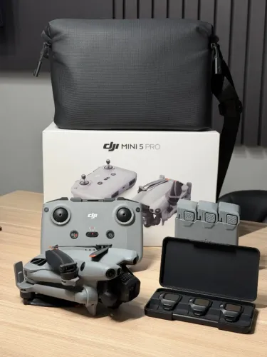 Drone DJI Mini 5 Pro Fly More | 9 ciclos | Impecável | 3 Baterias | Até 12x | Loja física