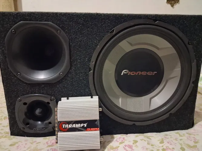 Caixa Trio Pioneer + Taramps TS400