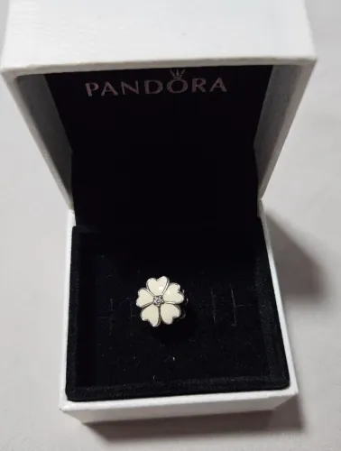Charm original pandora clip rosa branca
