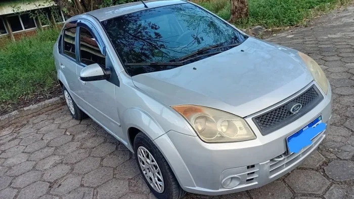 Ford Fiesta Sed. 1.6 8V Flex 4P 2008