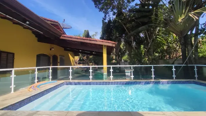 CASA ESPETACULAR NO GUARAÚ (PERUIBE/SP)