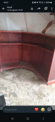 Vende se balcão de madeira reforçada