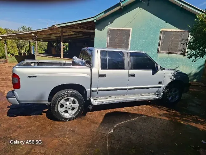 Chevrolet S10 Blazer DLX 2.8 4X4 TB Interc. Diesel 2001