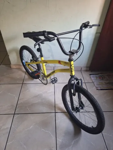 BICICLETA HOUSTON ARO 20